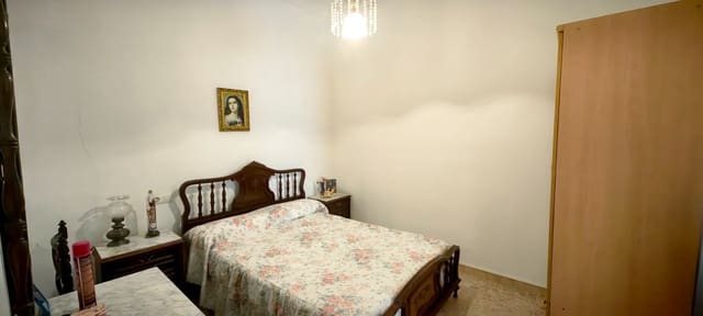 3 soverom Hus til salgs i Pinoso - € 90 000 (Ref: 10006787)