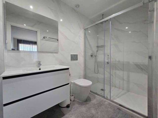 2 slaapkamer Appartement te koop in Campoamor, Orihuela met zwembad garage - € 309.950 (Ref: 10007521)