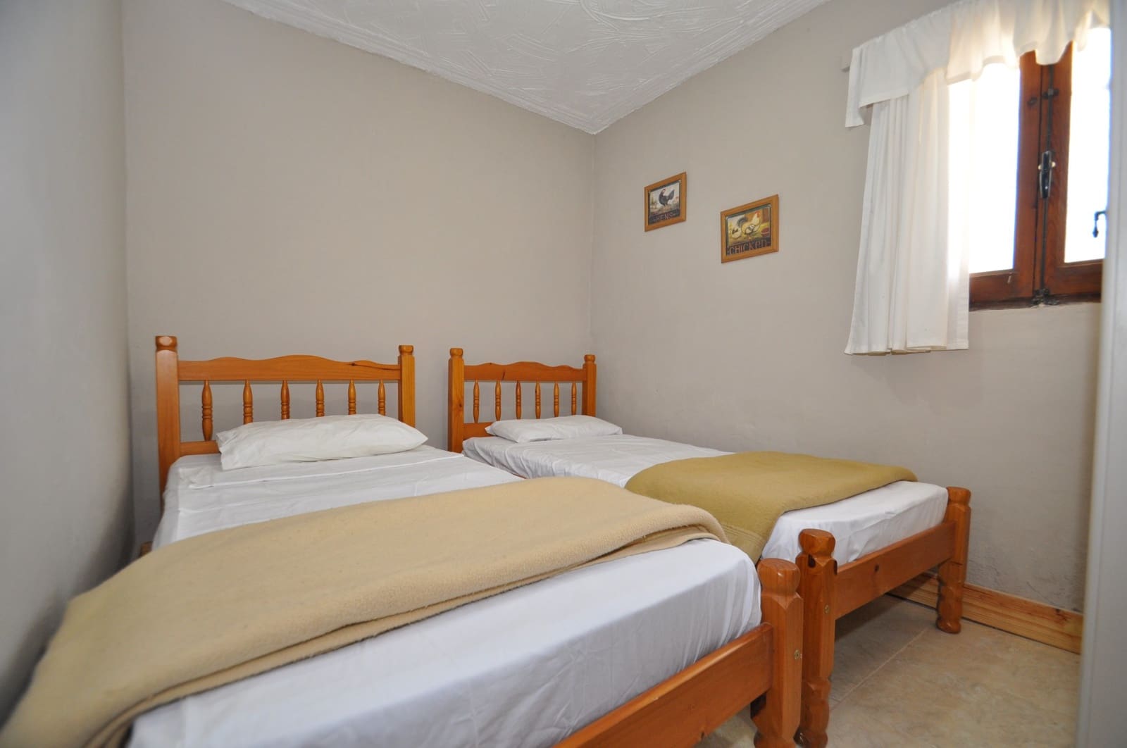 8 soveværelse Finca/Landehus til salg i Pinoso med swimmingpool garage - € 295.000 (Ref: 10009294)
