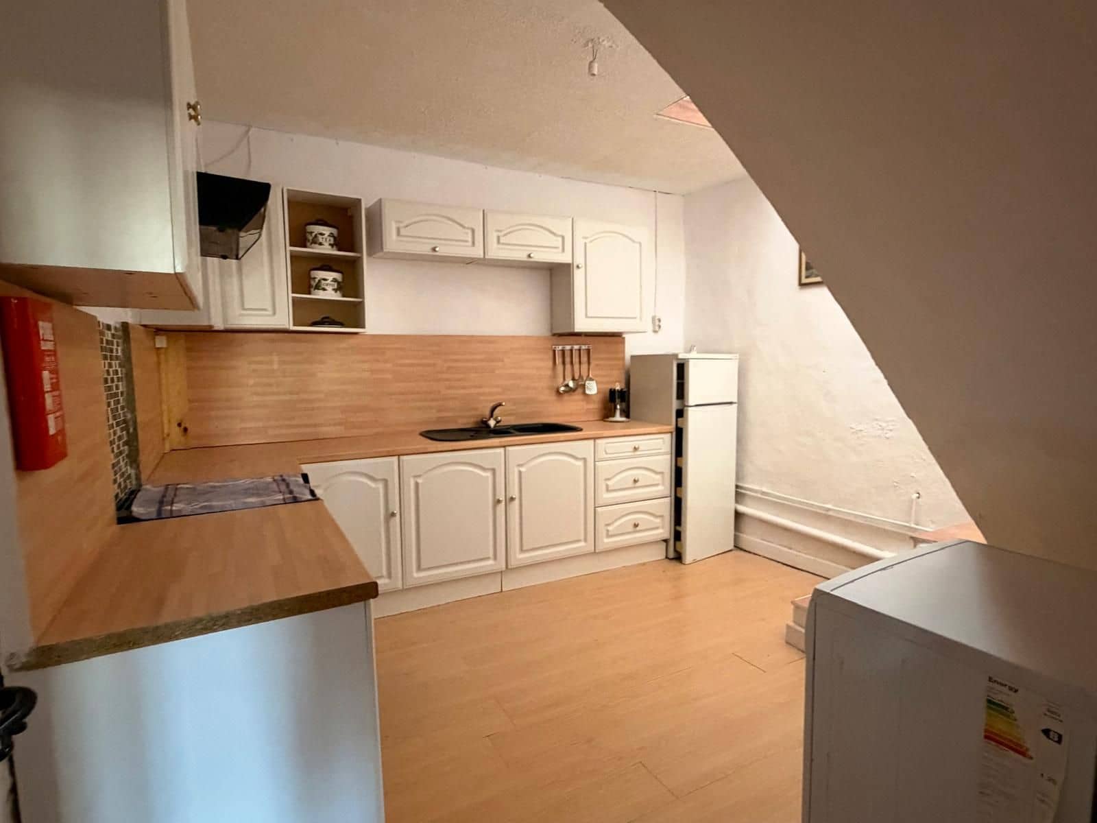 8 soveværelse Finca/Landehus til salg i Pinoso med swimmingpool - € 295.000 (Ref: 10009294)