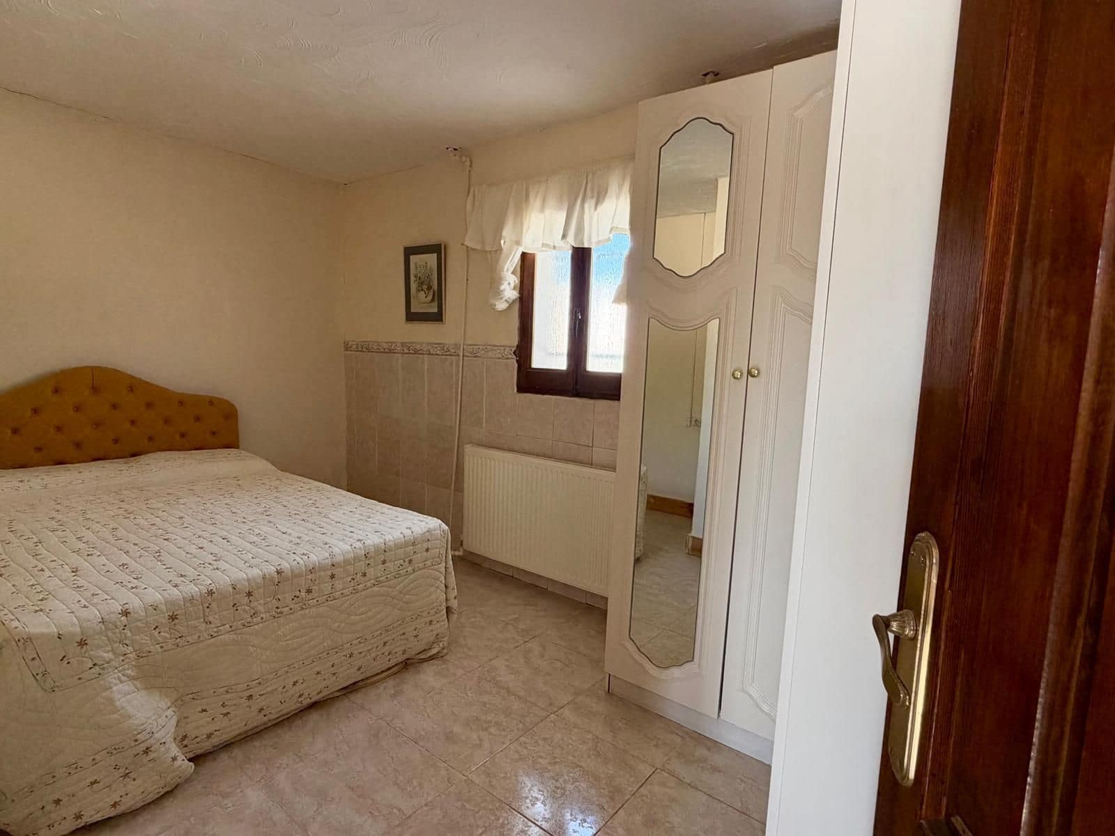 8 soveværelse Finca/Landehus til salg i Pinoso med swimmingpool - € 295.000 (Ref: 10009294)