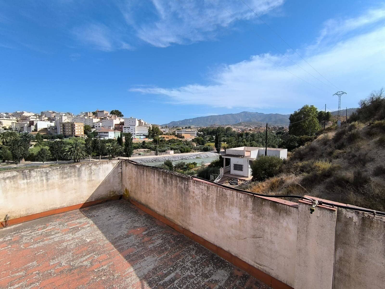 5 bedroom Finca/Country House for sale in Abaran with pool garage - € 110,000 (Ref: 10018087)