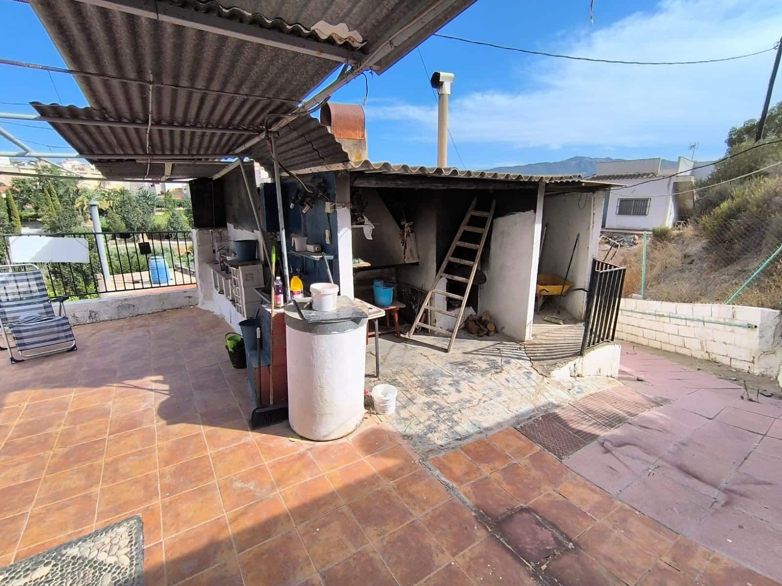 5 bedroom Finca/Country House for sale in Abaran with pool garage - € 110,000 (Ref: 10018087)