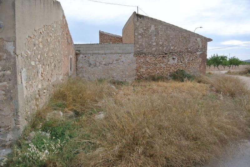 Garage for sale in Pinoso - € 39,995 (Ref: 10033154)