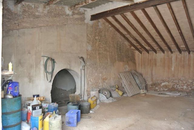 Garage à vendre à Pinoso - 39 995 € (Ref: 10033154)