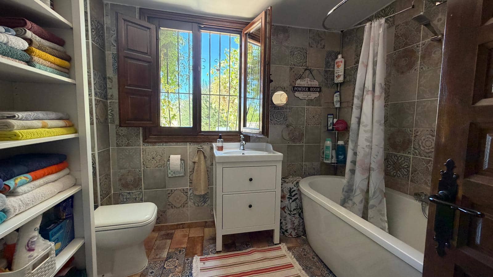 3 soveværelse Finca/Landehus til salg i La Romana med swimmingpool - € 389.000 (Ref: 10039230)