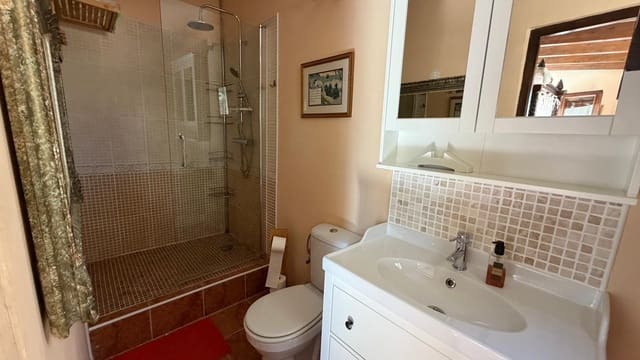 3 soveværelse Finca/Landehus til salg i La Romana med swimmingpool - € 389.000 (Ref: 10039230)