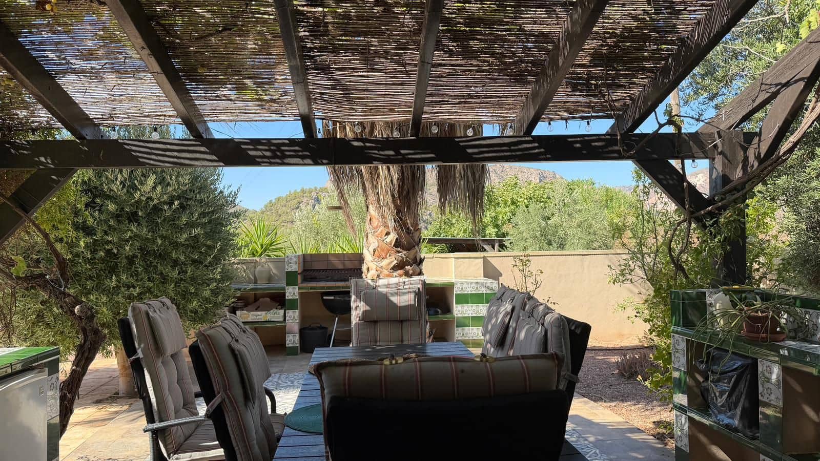 3 soveværelse Finca/Landehus til salg i La Romana med swimmingpool garage - € 369.000 (Ref: 10039230)