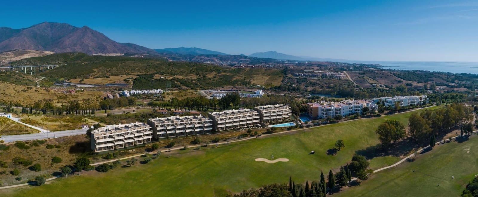 2 soveværelse Lejlighed til salg i Estepona med swimmingpool garage - € 370.000 (Ref: 10057462)