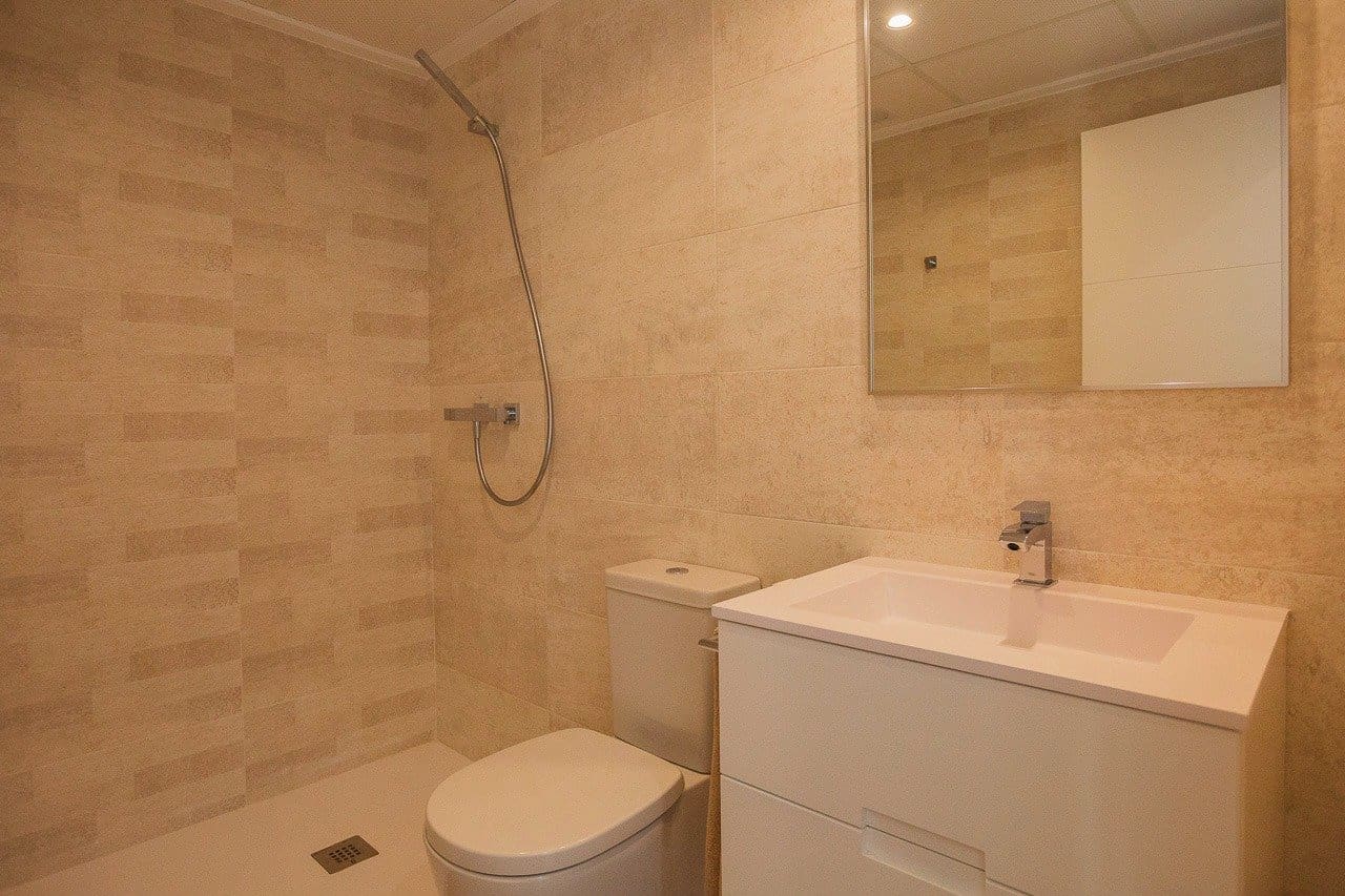 2 bedroom Bungalow for sale in Orihuela with pool garage - € 299,900 (Ref: 10057481)