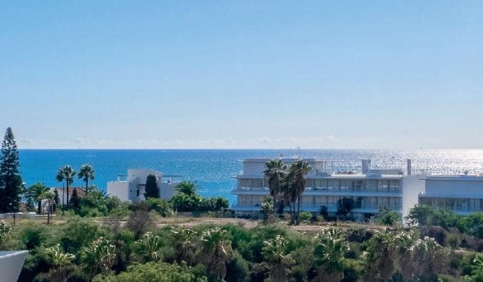 3 sovrum Lägenhet till salu i Estepona med pool garage - 550 000 € (Ref: 10057507)