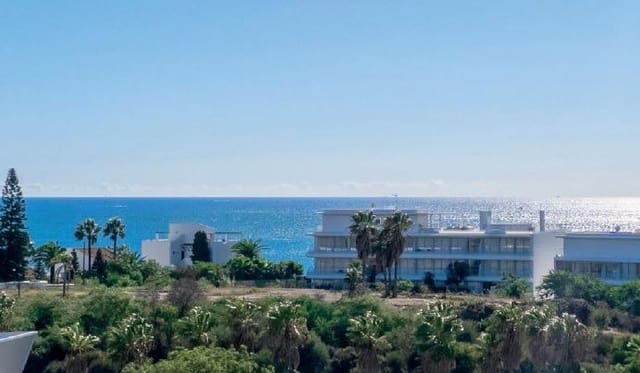 3 sovrum Lägenhet till salu i Guadalobón, Estepona med pool garage - 550 000 € (Ref: 10057507)