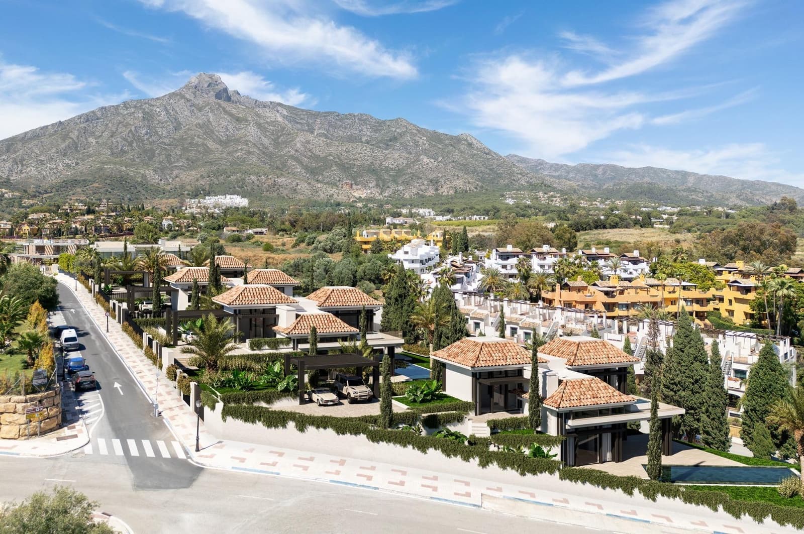 5 bedroom Villa for sale in Marbella with pool garage - € 4,850,000 (Ref: 10062012)