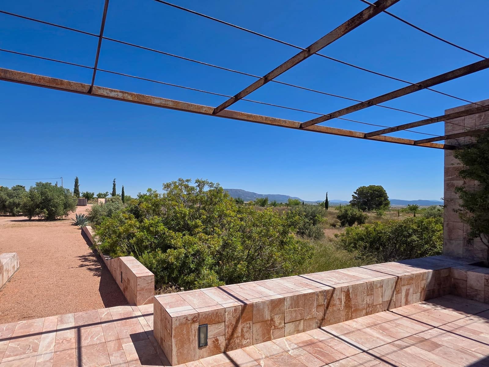3 sovrum Villa till salu i Pinoso med pool garage - 699 950 € (Ref: 10072791)