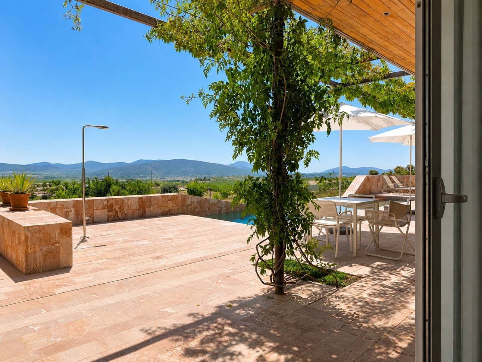 3 sovrum Villa till salu i Pinoso med pool garage - 699 950 € (Ref: 10072791)