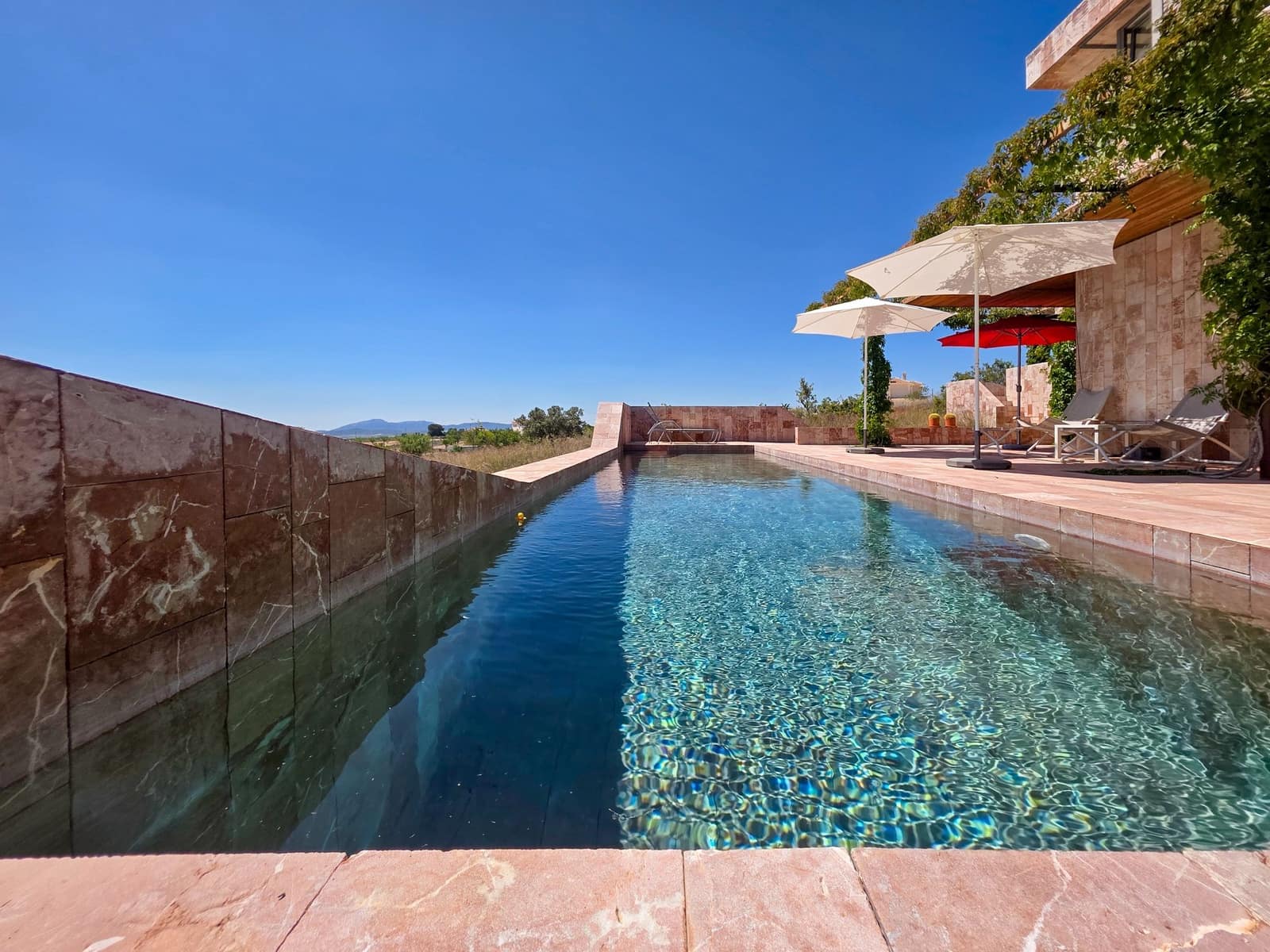 3 sovrum Villa till salu i Pinoso med pool garage - 699 950 € (Ref: 10072791)