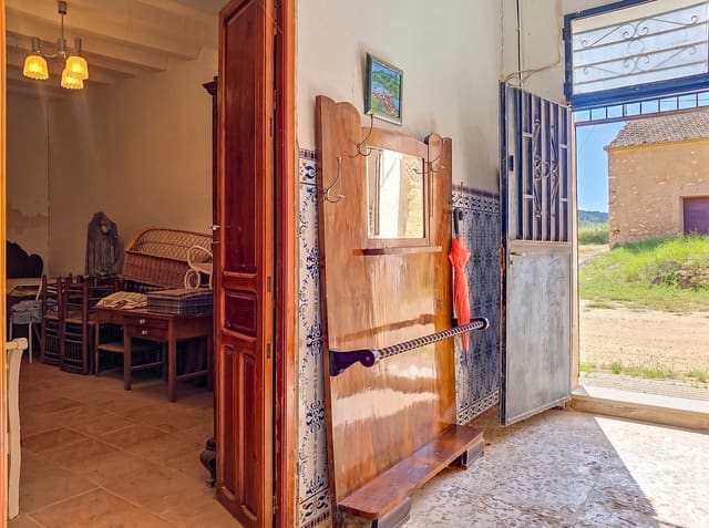 6 soverom Villa til salgs i Pinoso - € 199 000 (Ref: 10072799)
