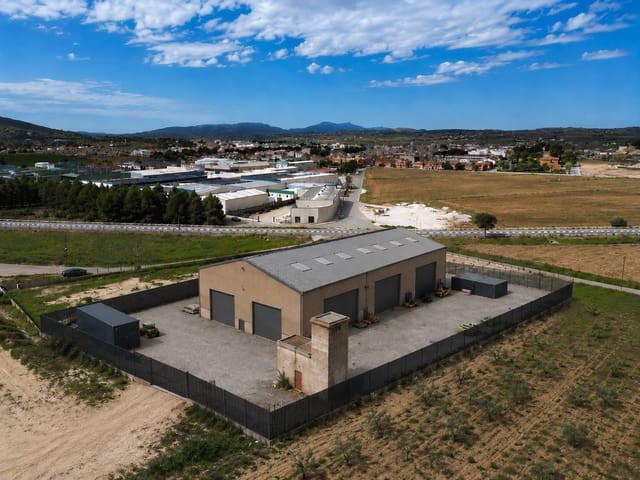 Teren niezagospodarowany na sprzedaż w Pinoso - 170 000 € (Ref: 10072802)