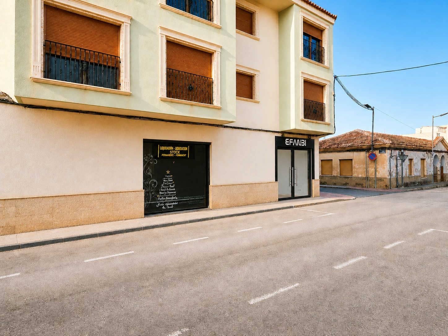 Finca/Country House for sale in Pinoso - € 299,950 (Ref: 10072806)