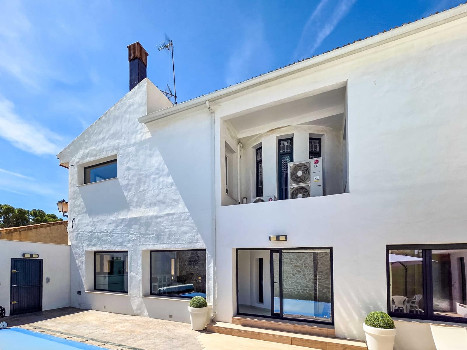 7 quarto Casa em Banda para venda em Pinoso com piscina garagem - 849 995 € (Ref: 10072808)