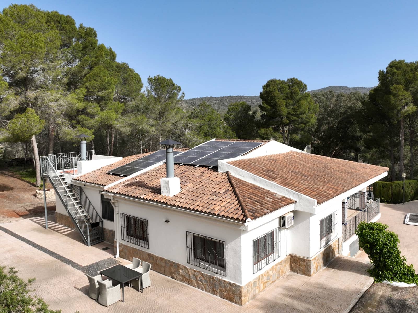 5 Zimmer Villa zu verkaufen in Monovar / Monover mit Pool Garage - 499.500 € (Ref: 10072809)