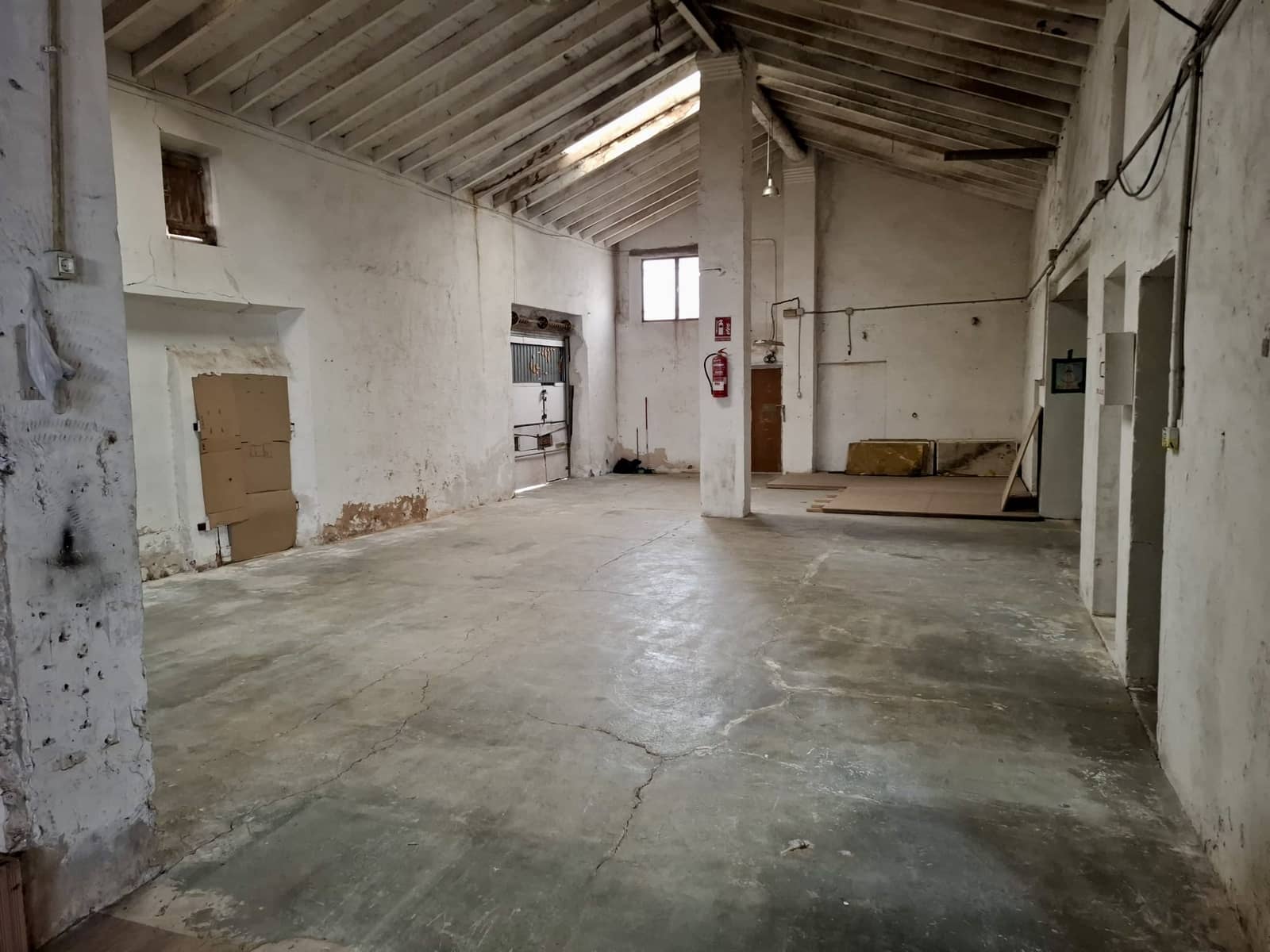Hus till salu i Pinoso - 249 999 € (Ref: 10072816)