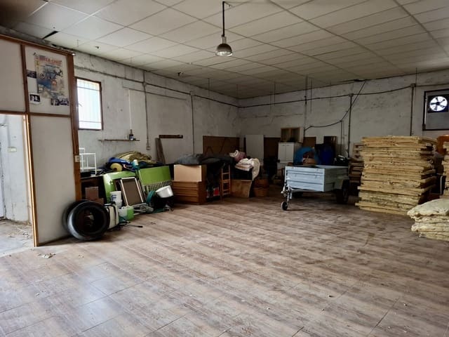 Hus till salu i Pinoso - 249 999 € (Ref: 10072816)