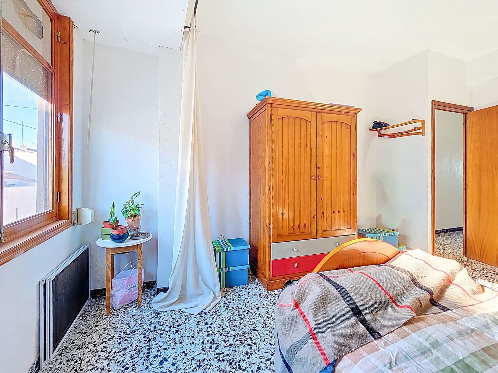8 makuuhuone Omakotitalo myytävänä paikassa Pinoso - 179 950 € (Ref: 10072820)