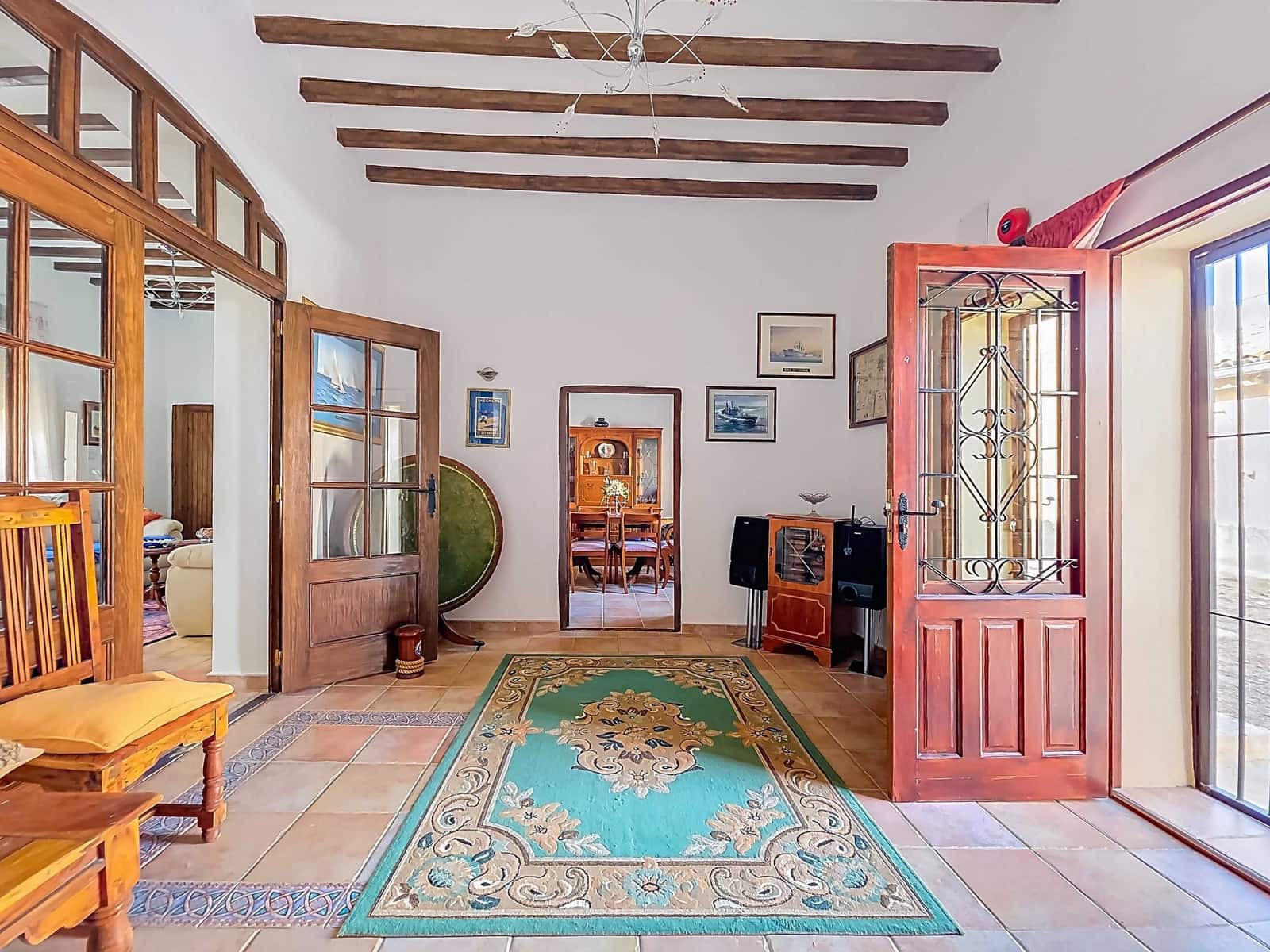 6 soveværelse Villa til salg i Pinoso med swimmingpool garage - € 345.000 (Ref: 10072825)
