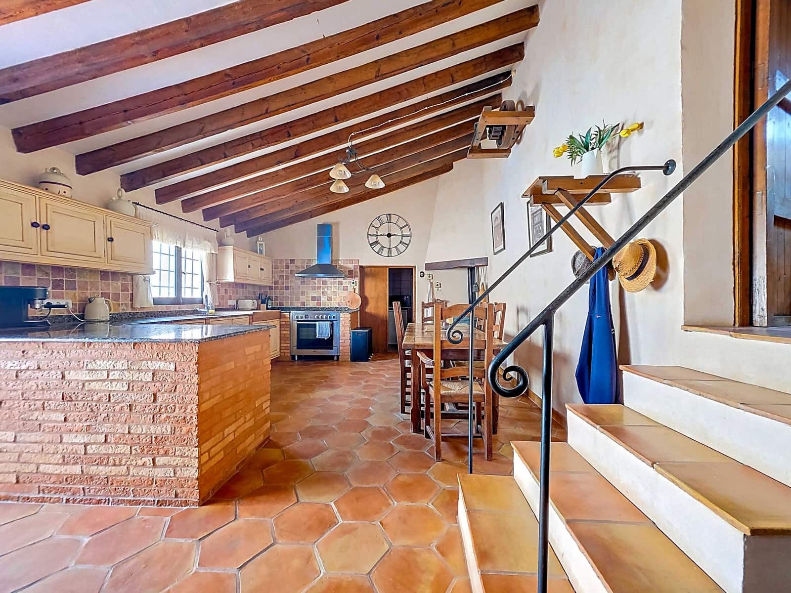 5 sypialnia Willa na sprzedaż w La Alberquilla z basenem garażem - 299 950 € (Ref: 10072828)