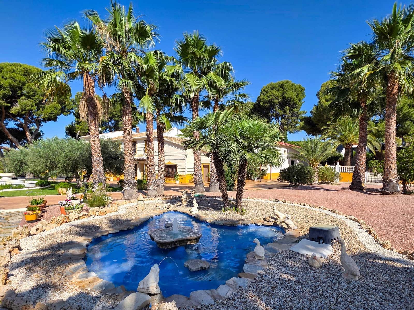 6 chambre Villa/Maison à vendre à Elda avec piscine garage - 1 099 000 € (Ref: 10072832)
