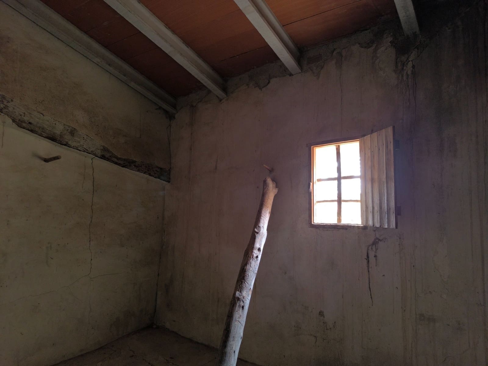 4 bedroom Finca/Country House for sale in Casas del Senor - € 29,995 (Ref: 10074626)