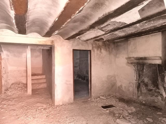 4 bedroom Finca/Country House for sale in Casas del Senor, Monóvar / Monóver - € 29,995 (Ref: 10074626)