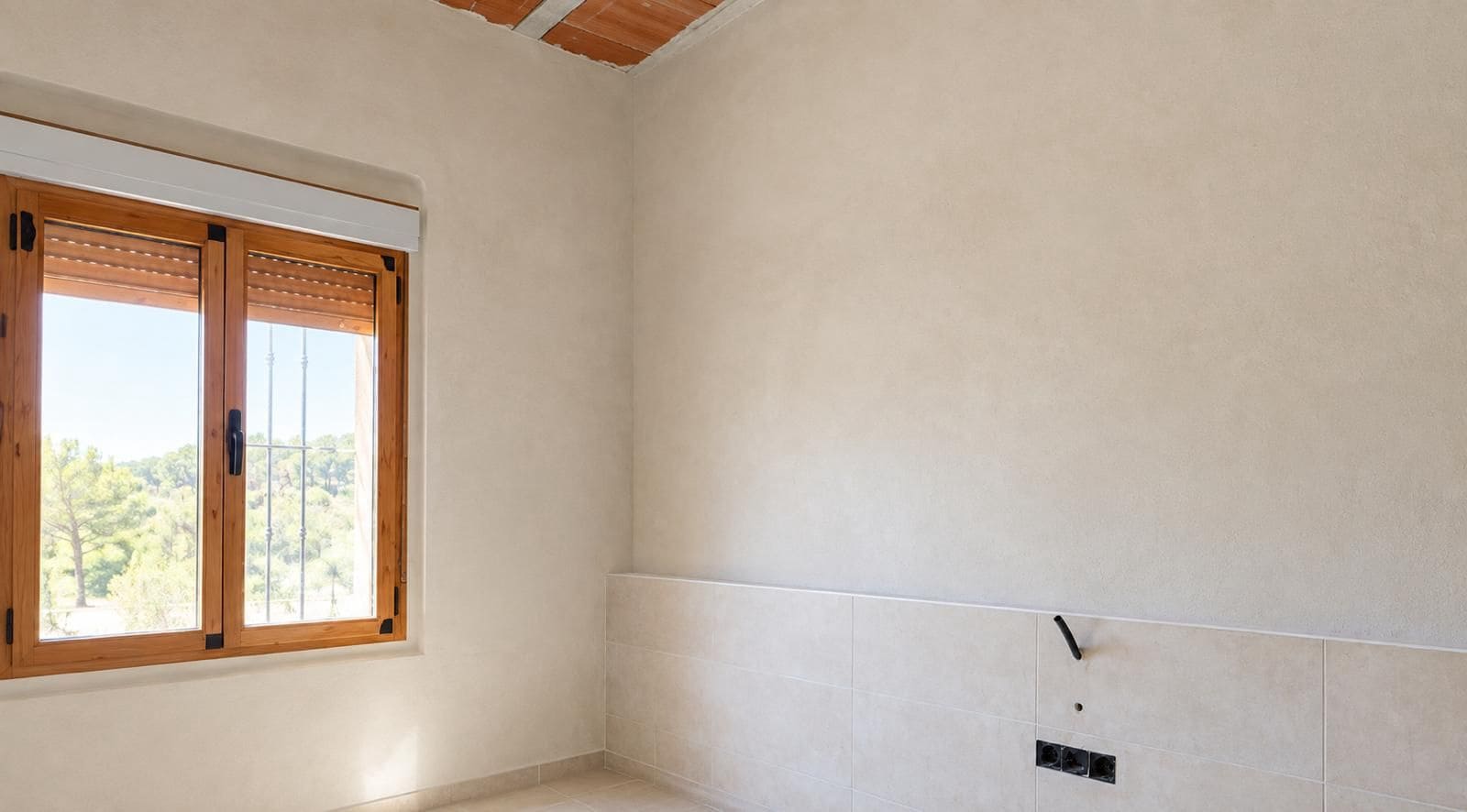 Finca/Country House for sale in Encebras - € 131,000 (Ref: 10077298)