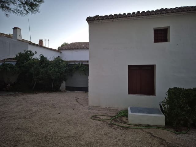 8 soveværelse Finca/Landehus til salg i Yecla med garage - € 290.000 (Ref: 10088607)