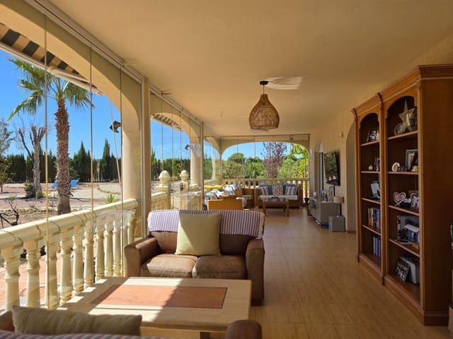 4 quarto Moradia para venda em Pinoso com piscina garagem - 895 000 € (Ref: 10088608)