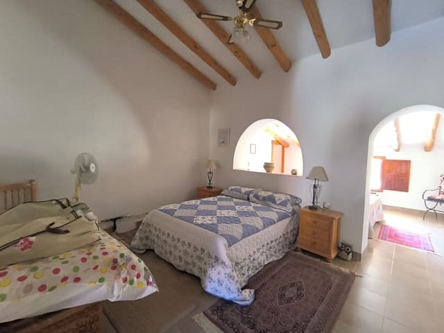 4 soverom Villa til salgs i Chinorlet / Xinorlet, Monóvar / Monóver med svømmebasseng garasje - € 229 995 (Ref: 10098787)