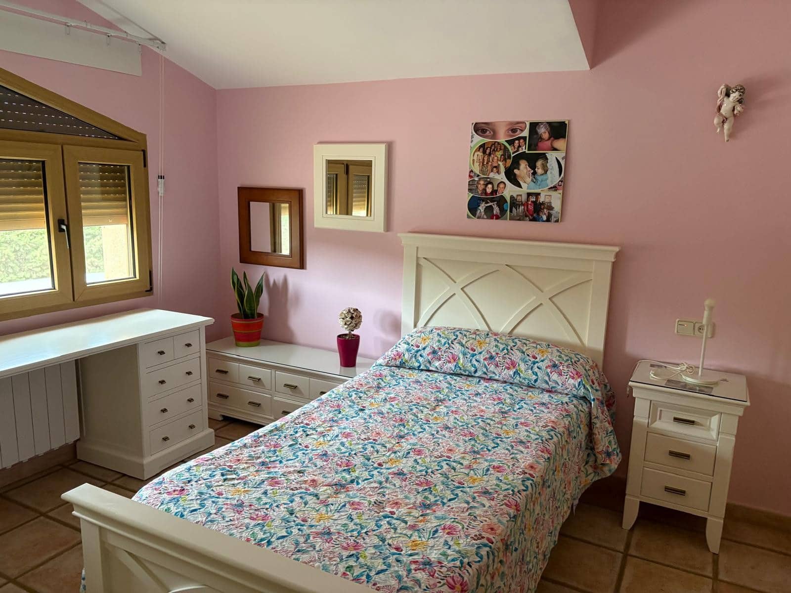 6 bedroom Villa for sale in Yecla with pool garage - € 550,000 (Ref: 10104275)