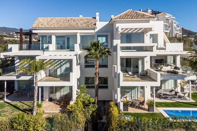 2 sovrum Lägenhet till salu i Montemayor - Marbella Club, Benahavís med pool garage - 840 000 € (Ref: 10112443)