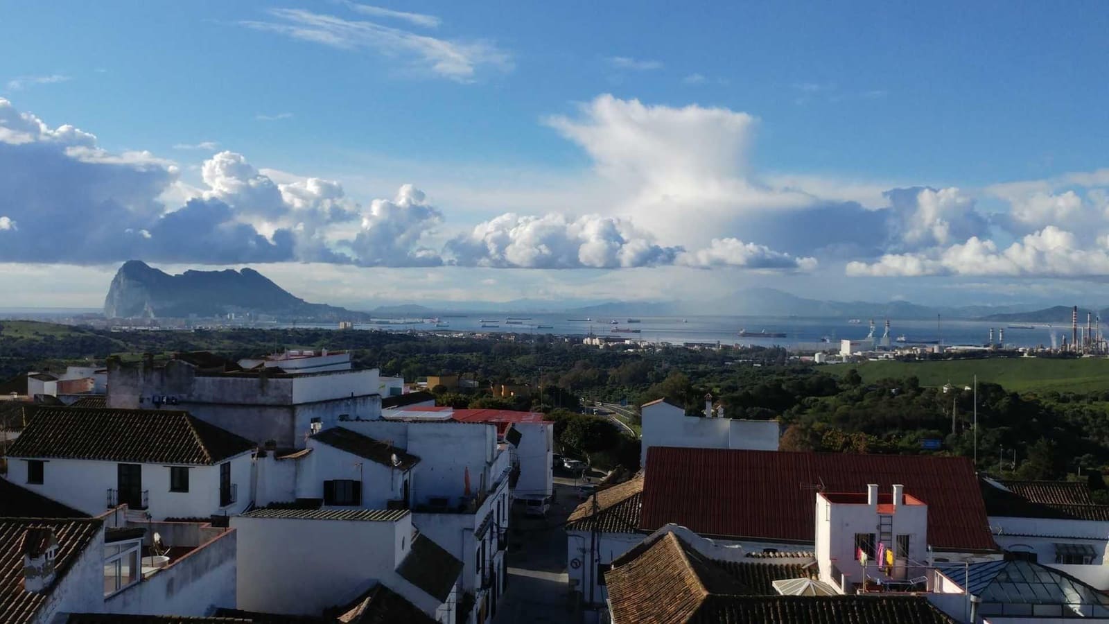 2 quarto Apartamento para venda em La Alcaidesa com piscina garagem - 341 000 € (Ref: 10112457)