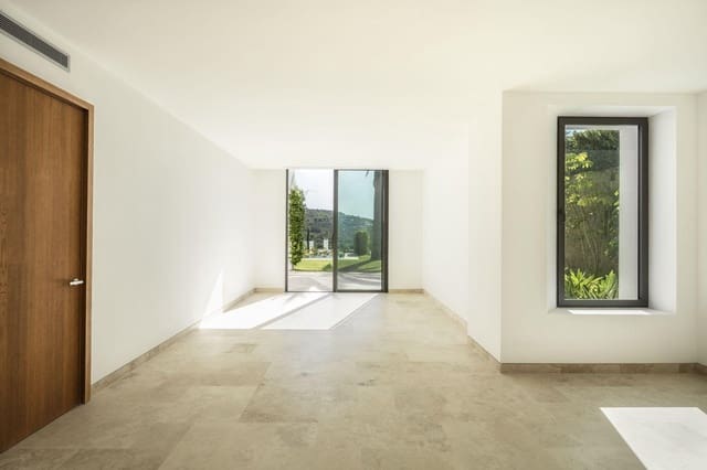 5 soverom Villa til salgs i Casares Golf - Casares del Sol, Casares med svømmebasseng garasje - € 4 900 000 (Ref: 10112468)