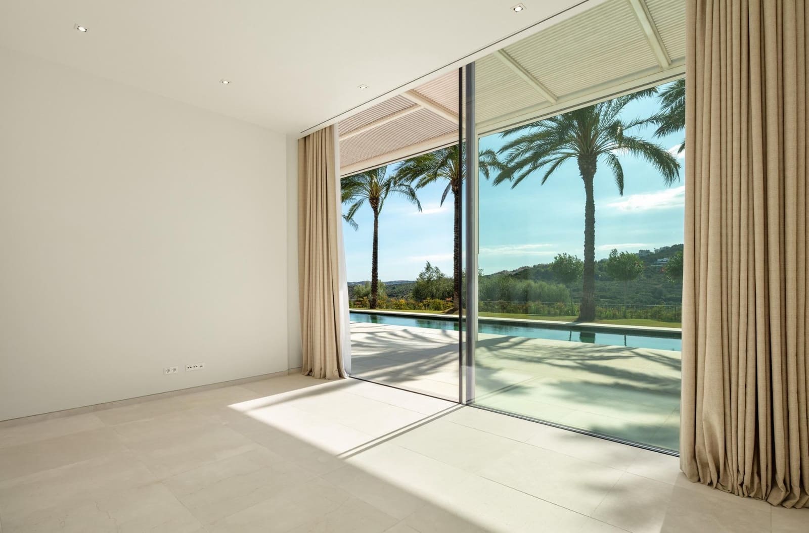 4 soverom Villa til salgs i Casares med svømmebasseng garasje - € 5 750 000 (Ref: 10112470)