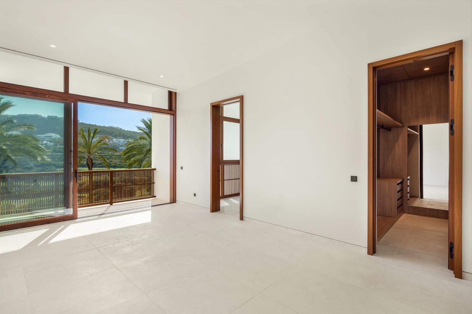 6 soverom Villa til salgs i Casares med svømmebasseng garasje - € 8 700 000 (Ref: 10112471)