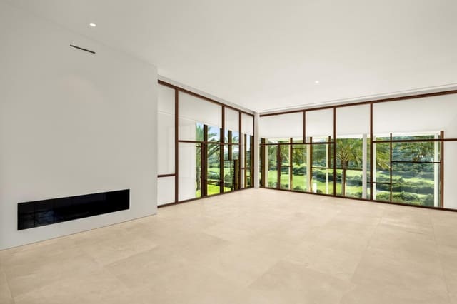 6 soverom Villa til salgs i Casares Golf - Casares del Sol, Casares med svømmebasseng garasje - € 8 700 000 (Ref: 10112471)