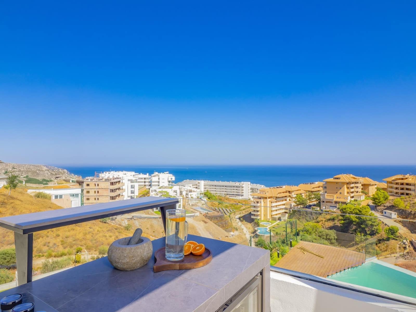 3 slaapkamer Huis te koop in Fuengirola met zwembad garage - € 1.120.000 (Ref: 10112540)