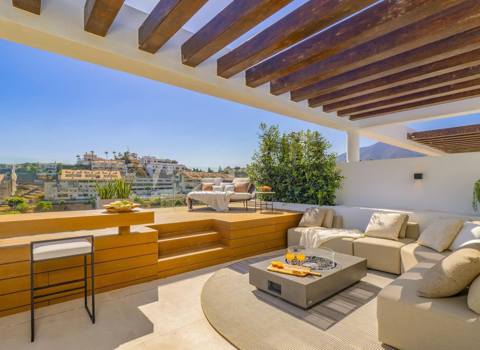 4 slaapkamer Huis te koop in Fuengirola met zwembad garage - € 1.300.000 (Ref: 10112541)