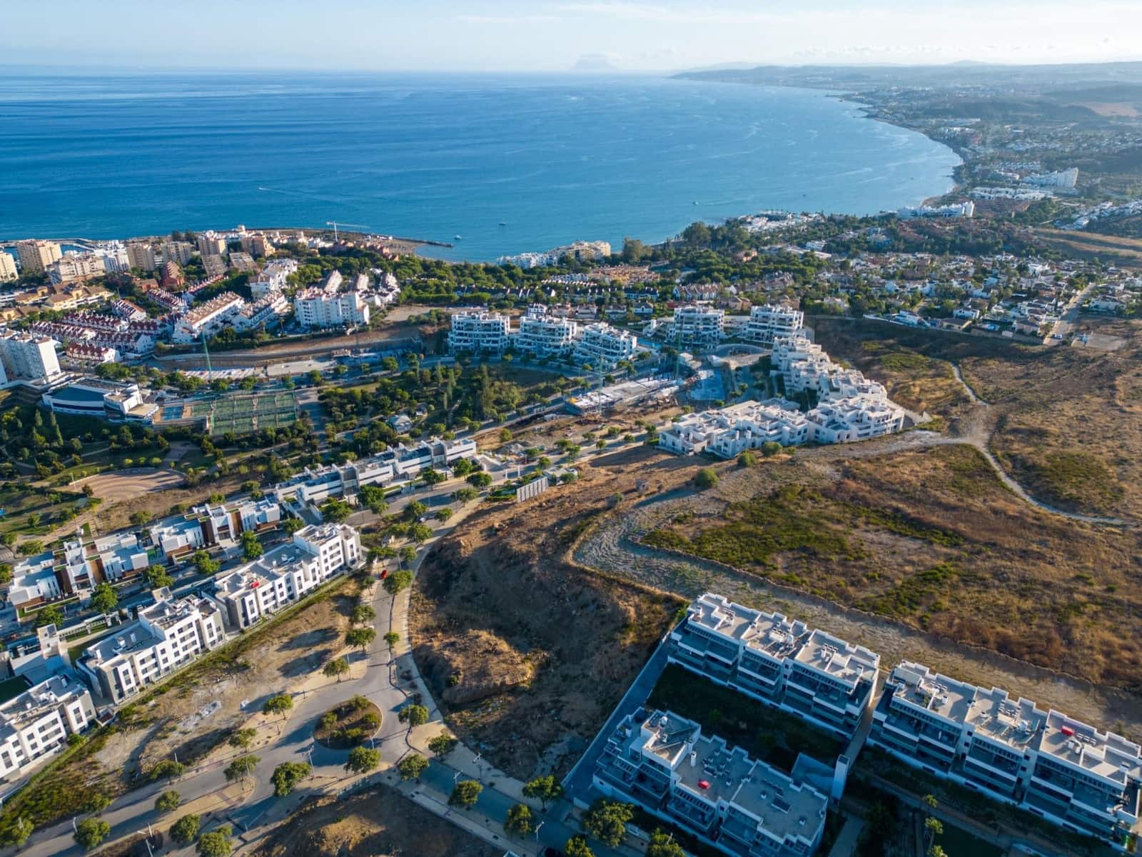 3 soverom Leilighet til salgs i Estepona med svømmebasseng garasje - € 795 000 (Ref: 10112634)