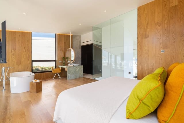 4 chambre Maison de Ville à vendre à El Higuerón, Fuengirola avec piscine garage - 3 960 000 € (Ref: 10112809)