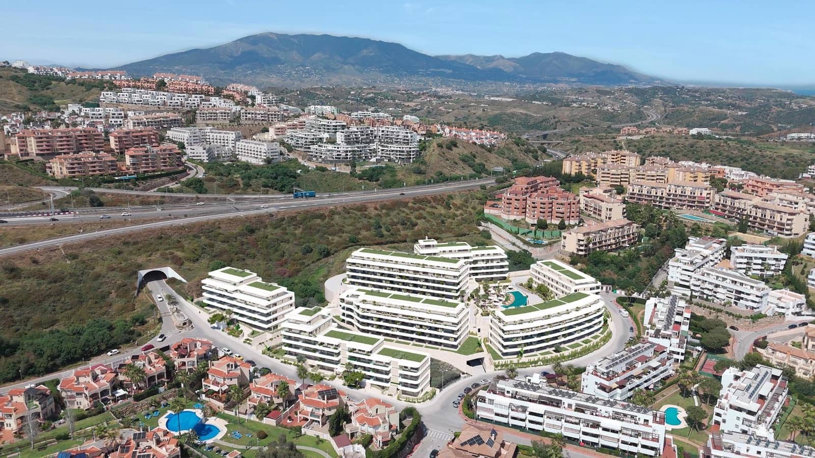 3 camera da letto Attico in vendita in Riviera del Sol con piscina garage - 685.000 € (Rif: 10112918)