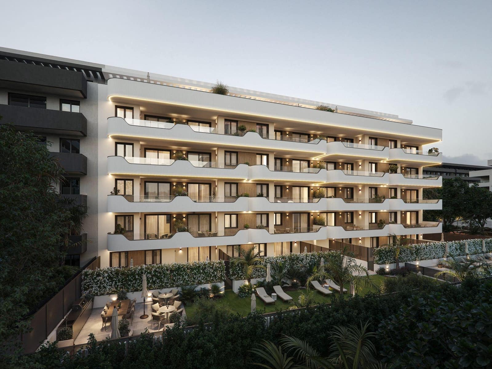 3 bedroom Apartment for sale in Torre del Mar with pool garage - € 516,000 (Ref: 10112958)